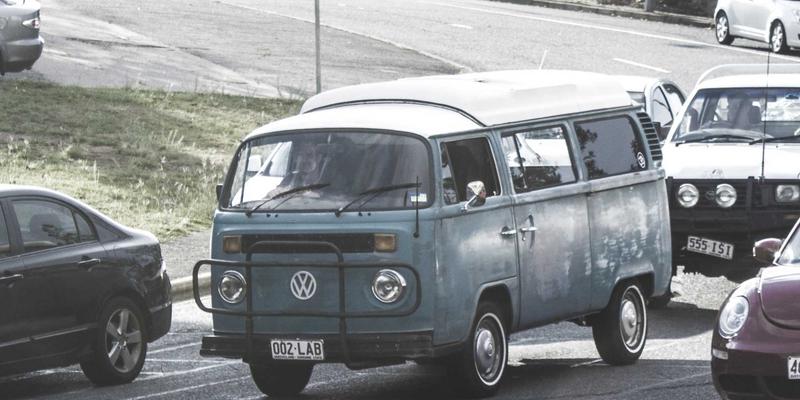 混合办公时代下，人力资源如何通过培训与解决方案提升团队协作与凝聚力